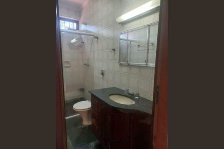 Casa à venda com 278m², 5 quartos e 4 vagas