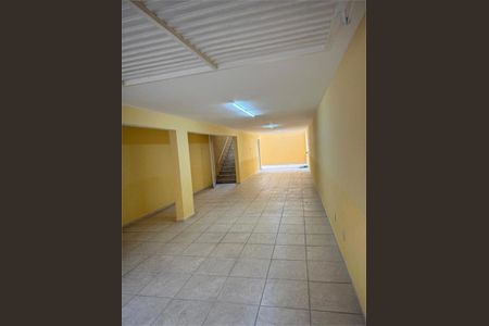 Casa à venda com 3 quartos, 199m² em Vila Yara, Osasco