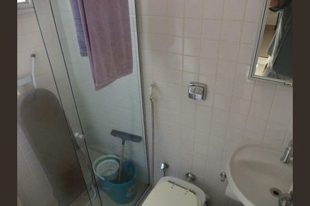 Casa de condomínio à venda com 239m², 4 quartos e 4 vagas