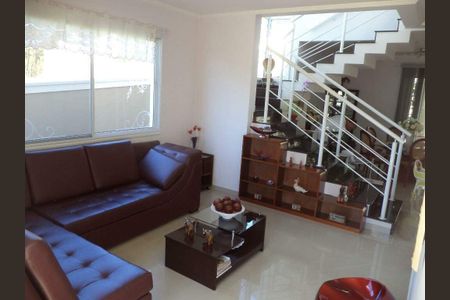 Casa de Condomínio à venda com 4 quartos, 239m² em Parque dos Resedás, Campinas
