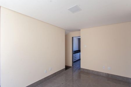 Sala de apartamento para alugar com 3 quartos, 160m² em Planalto, Belo Horizonte