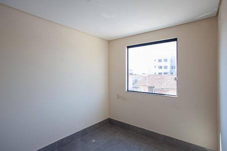 Quarto 1 de apartamento para alugar com 3 quartos, 160m² em Planalto, Belo Horizonte