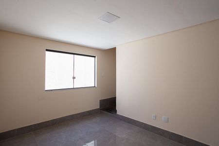 Sala de apartamento para alugar com 3 quartos, 160m² em Planalto, Belo Horizonte
