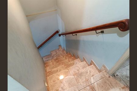 Casa à venda com 98m², 2 quartos e 2 vagas