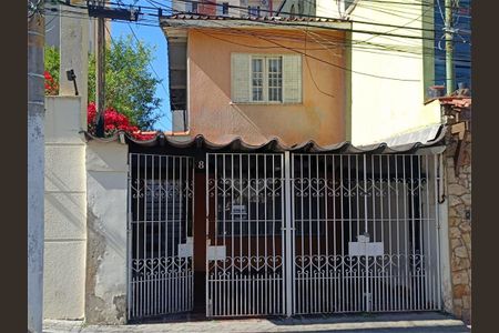 Casa à venda com 98m², 2 quartos e 2 vagas