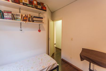 Apartamento à venda com 105m², 3 quartos e 2 vagasQuarto 1