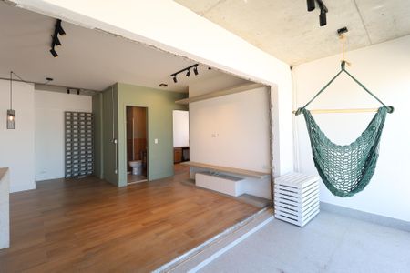 Apartamento à venda com 69m², 2 quartos e 1 vaga Apartamento à venda com 69m², 2 quartos e 1 vagaSala