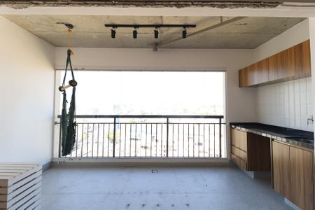 Apartamento à venda com 69m², 2 quartos e 1 vaga Apartamento à venda com 69m², 2 quartos e 1 vagaSala