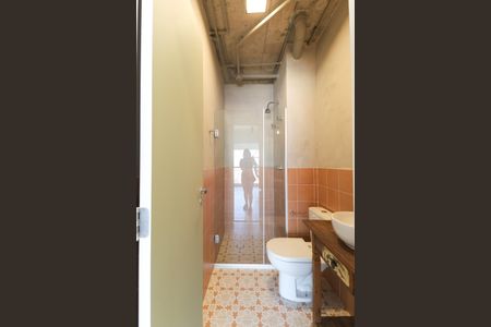 Apartamento à venda com 69m², 2 quartos e 1 vaga Apartamento à venda com 69m², 2 quartos e 1 vagaBanheiro