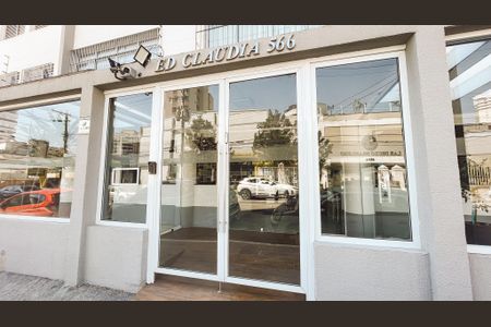 Apartamento à venda com 124m², 3 quartos e 2 vagas Apartamento à venda com 124m², 3 quartos e 2 vagasFachada do Prédio