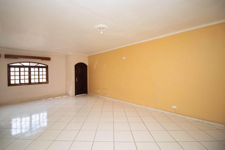 Sala de casa à venda com 3 quartos, 402m² em Vila Maranduba, Guarulhos