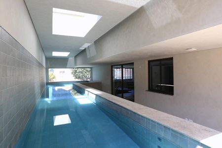 Apartamento à venda com 70m², 2 quartos e 2 vagasÁrea comum - Piscina