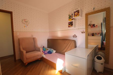 Apartamento à venda com 180m², 3 quartos e 2 vagasQuarto 