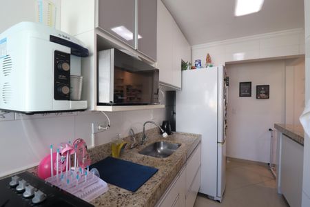 Apartamento à venda com 180m², 3 quartos e 2 vagasCozinha