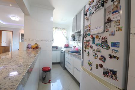 Apartamento à venda com 180m², 3 quartos e 2 vagasCozinha