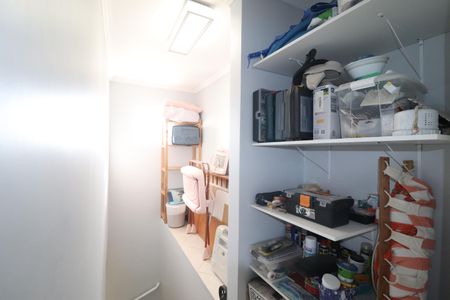 Apartamento à venda com 180m², 3 quartos e 2 vagasCorredor