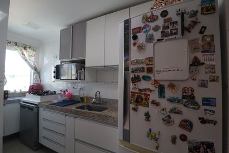 Apartamento à venda com 180m², 3 quartos e 2 vagasCozinha