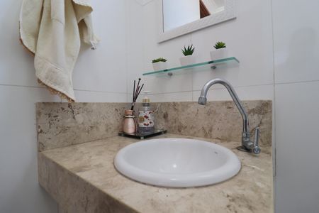 Apartamento à venda com 180m², 3 quartos e 2 vagasLavabo