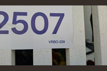 Apartamento à venda com 180m², 3 quartos e 2 vagasQRCODE VRBO-239