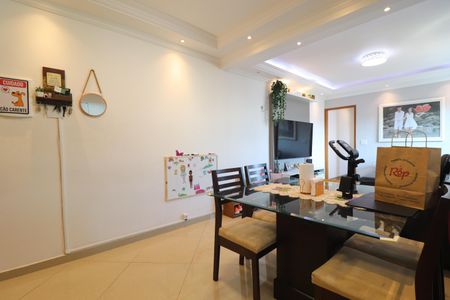 Apartamento à venda com 180m², 3 quartos e 2 vagasSala