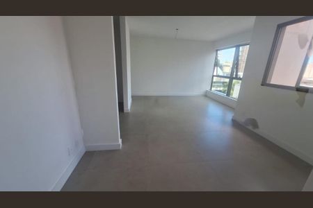 Apartamento à venda com 86m², 3 quartos e 2 vagasSala