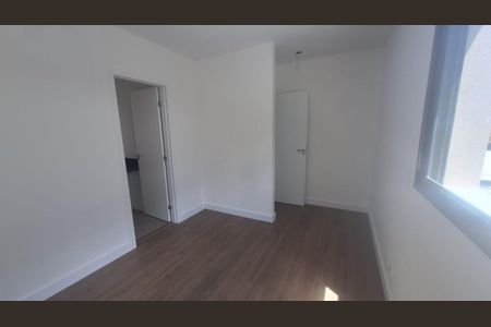 Apartamento à venda com 86m², 3 quartos e 2 vagasQuarto Suite