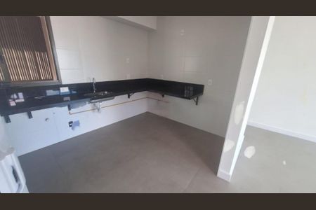 Apartamento à venda com 86m², 3 quartos e 2 vagasCozinha