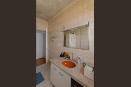 Casa à venda com 177m², 2 quartos e 1 vaga Casa à venda com 177m², 2 quartos e 1 vagaBanheiro Social