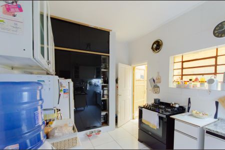 Casa à venda com 177m², 2 quartos e 1 vaga Casa à venda com 177m², 2 quartos e 1 vagaCozinha