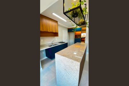 Apartamento para alugar com 3 quartos, 104m² em Taquaral, Campinas