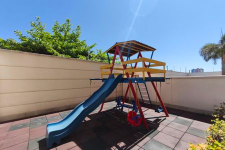 Apartamento para alugar com 56m², 2 quartos e 1 vaga Apartamento para alugar com 56m², 2 quartos e 1 vagaÁrea comum - Playground