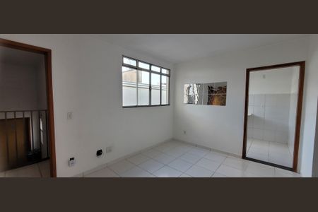 sala de apartamento à venda com 2 quartos, 45m² em Novo Horizonte, Betim