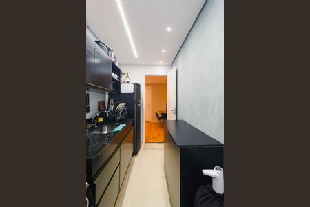 Apartamento à venda com 58m², 2 quartos e 2 vagas Apartamento à venda com 58m², 2 quartos e 2 vagasCozinha