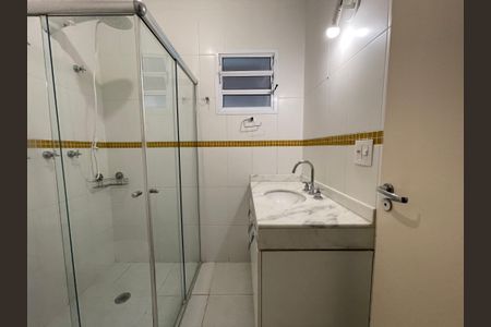 Casa à venda com 700m², 6 quartos e 4 vagas Casa à venda com 700m², 6 quartos e 4 vagasBanheiro da Suíte 1