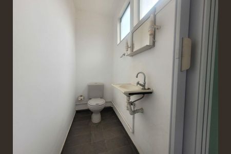 Casa à venda com 240m², 3 quartos e 2 vagas