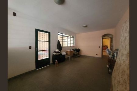 Casa à venda com 240m², 3 quartos e 2 vagas