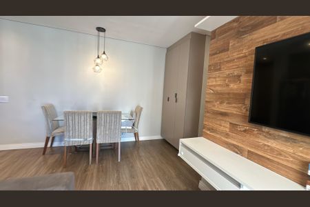 Apartamento à venda com 57m², 2 quartos e 1 vaga Apartamento à venda com 57m², 2 quartos e 1 vagaSala