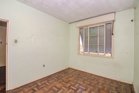 Quarto 1 de apartamento à venda com 2 quartos, 55m² em Navegantes, Porto Alegre
