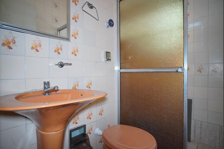 Apartamento à venda com 55m², 2 quartos e sem vagaBanheiro Corredor