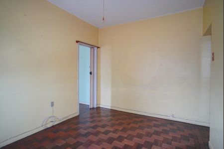 Sala de apartamento à venda com 2 quartos, 55m² em Navegantes, Porto Alegre