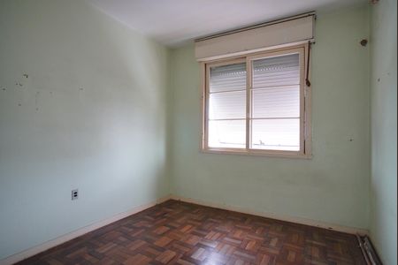 Quarto 1 de apartamento à venda com 2 quartos, 55m² em Navegantes, Porto Alegre