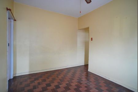 Sala de apartamento à venda com 2 quartos, 55m² em Navegantes, Porto Alegre