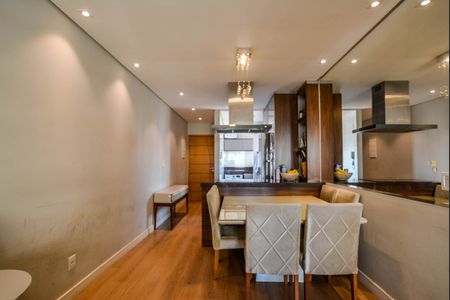 Sala de apartamento para alugar com 2 quartos, 64m² em Campestre, Santo André