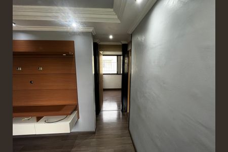 Corredor de apartamento para alugar com 2 quartos, 50m² em Imirim, São Paulo