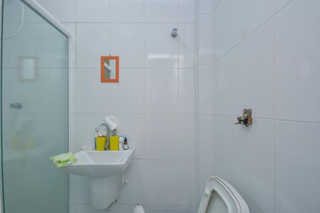 Casa à venda com 100m², 2 quartos e 2 vagasBanheiro