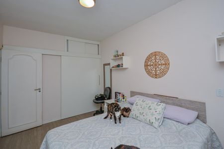Quarto 2 de casa à venda com 2 quartos, 100m² em Jardim Alzira, São Paulo