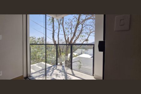 Vista da Sala de casa para alugar com 3 quartos, 180m² em Vila Rica, Lagoa Santa