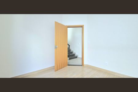 Casa à venda com 180m², 3 quartos e 2 vagasQuarto 1