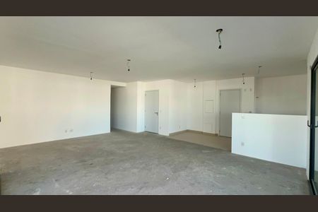 Apartamento à venda com 195m², 4 quartos e 3 vagas Apartamento à venda com 195m², 4 quartos e 3 vagasSala