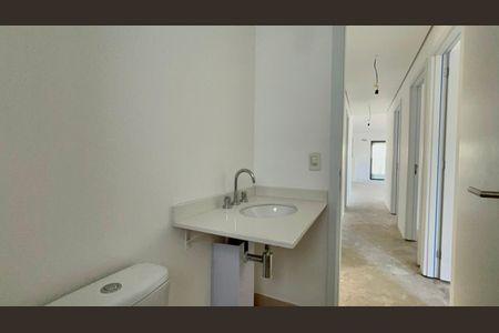 Apartamento à venda com 195m², 4 quartos e 3 vagas Apartamento à venda com 195m², 4 quartos e 3 vagasBanheiro